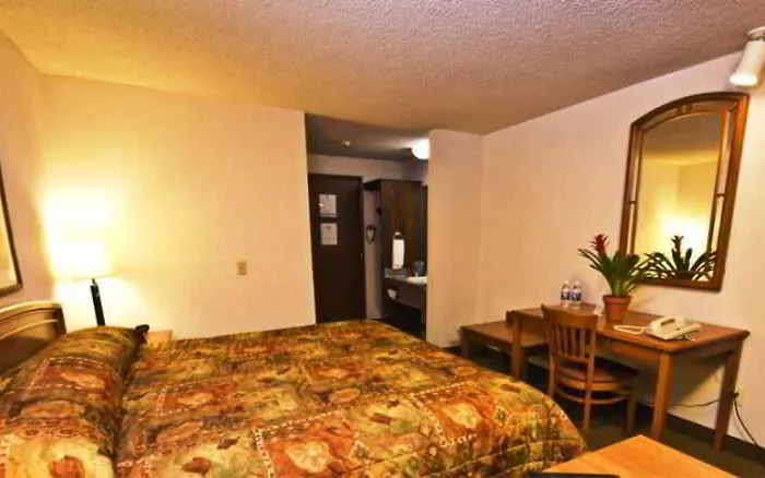 Super 8 By Wyndham Casper East/evansville Evansville