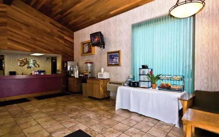 Super 8 By Wyndham Casper East/evansville *