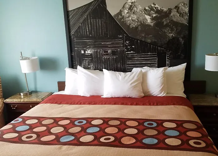 Lodge Super 8 By Wyndham Casper East/evansville Evansville