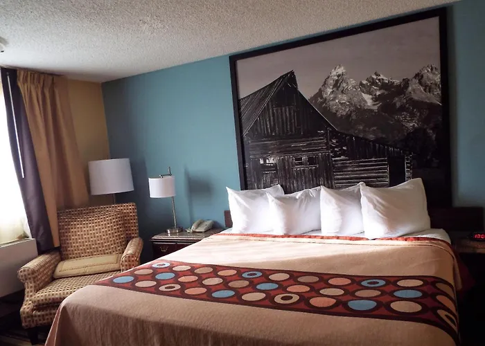 Super 8 By Wyndham Casper East/evansville Lodge Evansville